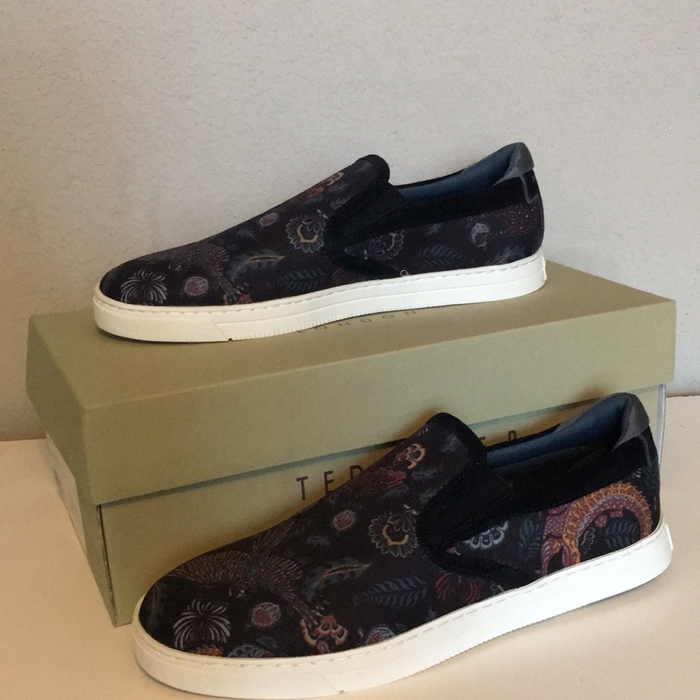 Brand new Ted Baker Mens canvas shoes